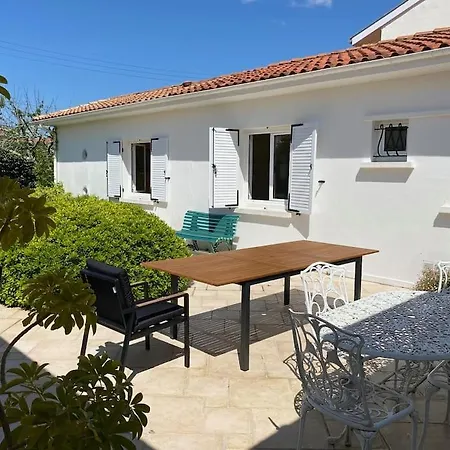 בית נופש Maison Proche Centre-ville *